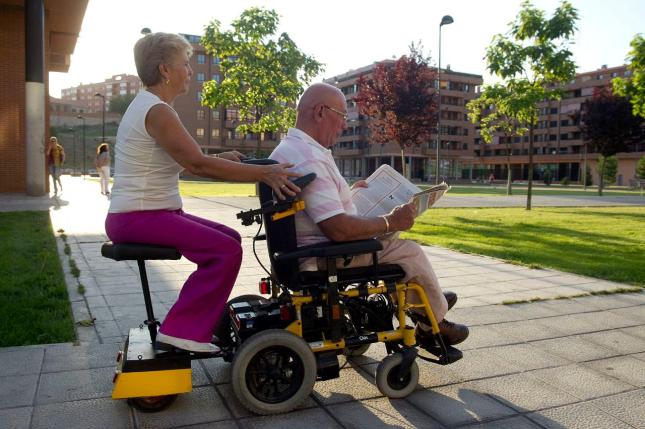 remorque escamotable pour fauteuil roulant lectrique - Carmelo Ferrero